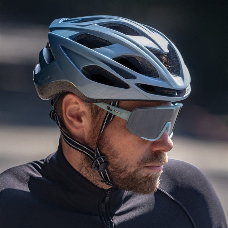 Casque de vélo de grande taill - Cycling Gear Of The Year avis et prix