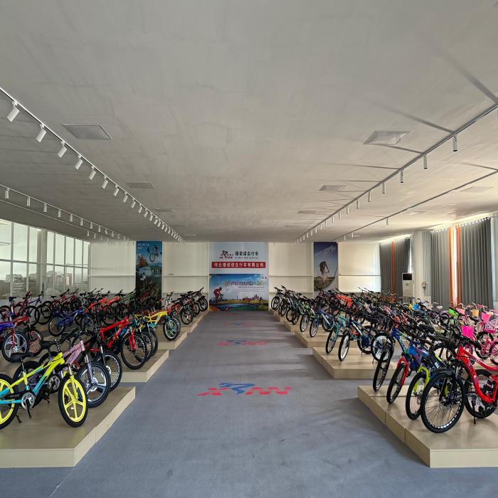 Vélo de montagne pour enfants  - Cycling Gear Of The Year avis et prix